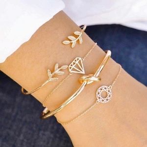 Gold Fashion Bracelet Set of 4